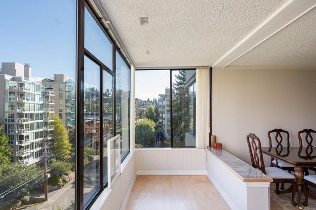 78045 at 703 - 1480 Duchess Avenue, West Vancouver