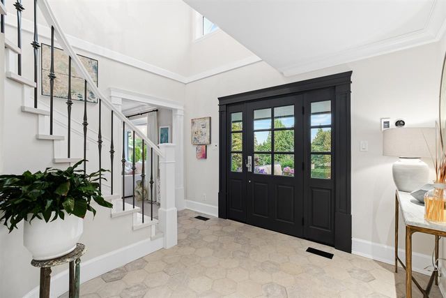 262637063-3 at 4627 Caulfield Drive, West Vancouver