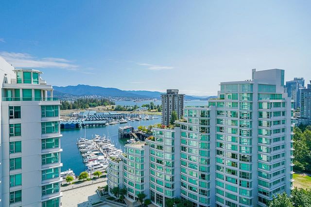262662930-22 at 1502 - 1790 Bayshore Drive, Vancouver West
