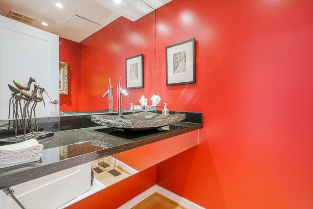 262662930-30 at 1502 - 1790 Bayshore Drive, Vancouver West