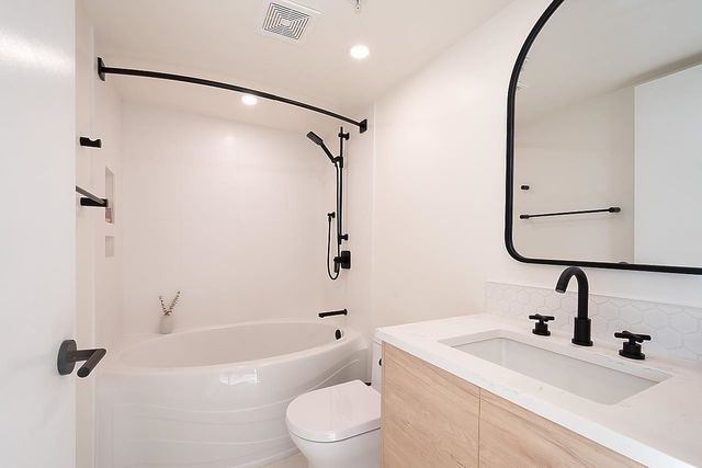 262674058-29 at 602 - 155 W 1st Street, North Vancouver