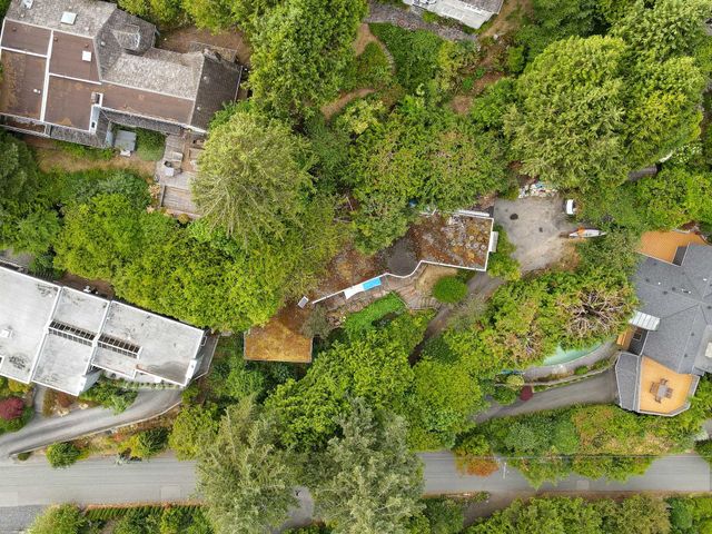 262650161-2 at 931 Esquimalt Avenue, Park Royal, West Vancouver