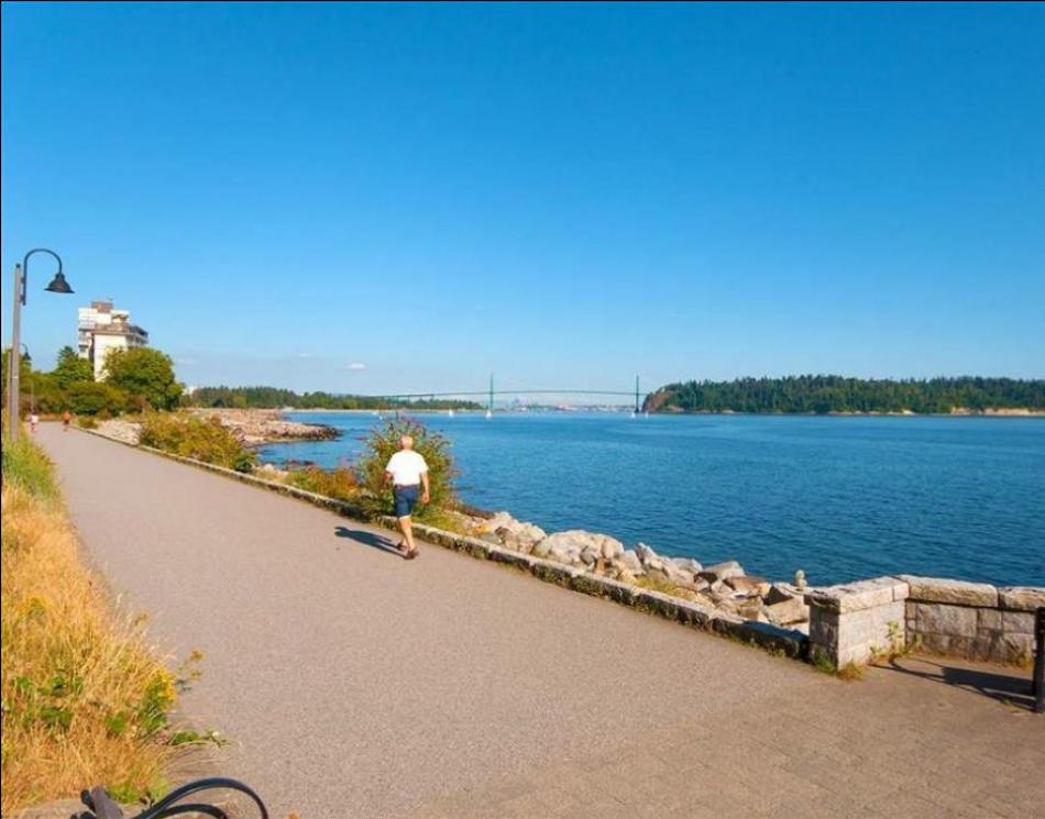 303 - 2119 Bellevue Avenue, Park Royal, West Vancouver photo number 2