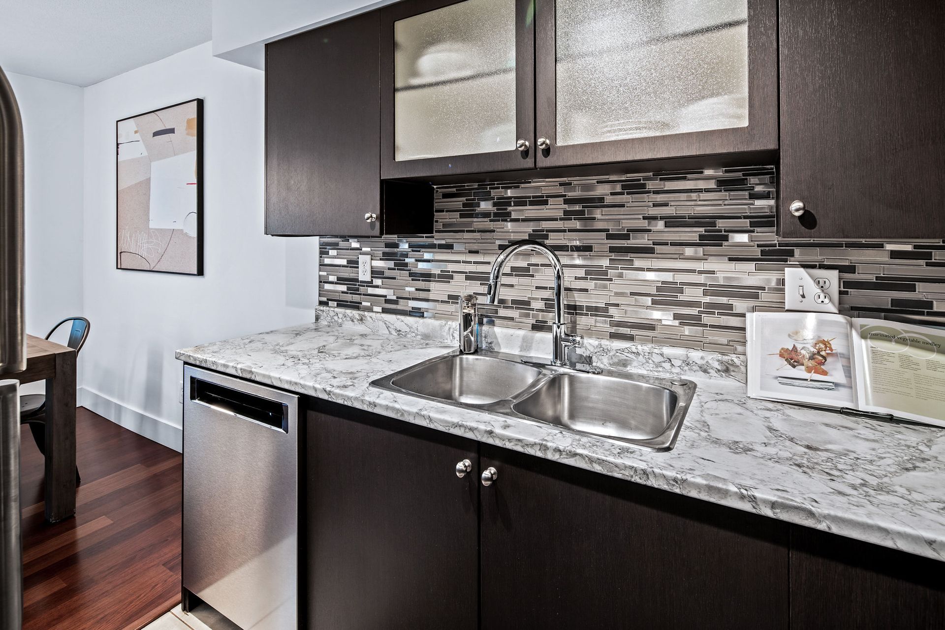 201 - 1723 Frances Street, Hastings, Vancouver East - 1723francesst-16 201 - 1723 Frances Street, Hastings, Vancouver East - 1723francesst-16