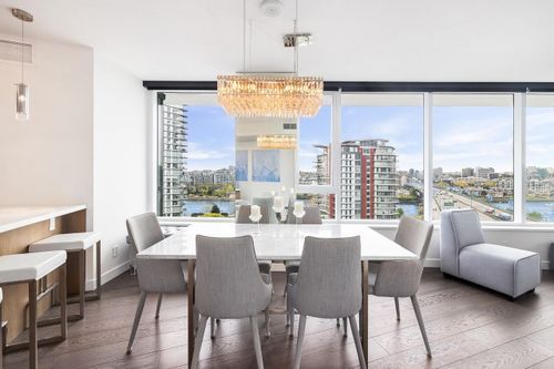 1009 - 68 Smithe Street, Downtown VW, Vancouver West - 68-smithe-street-downtown-vw-vancouver-west-03