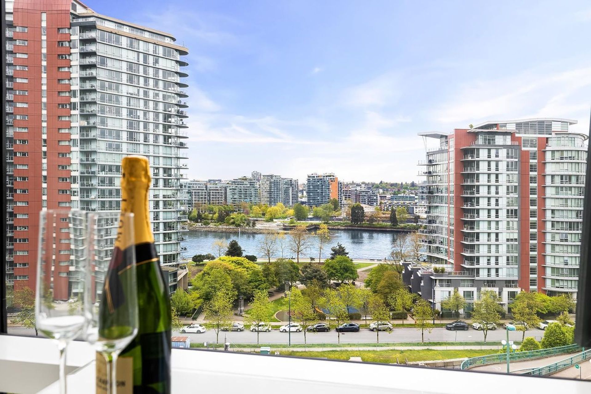 1009 - 68 Smithe Street, Downtown VW, Vancouver West - 68-smithe-street-downtown-vw-vancouver-west-14