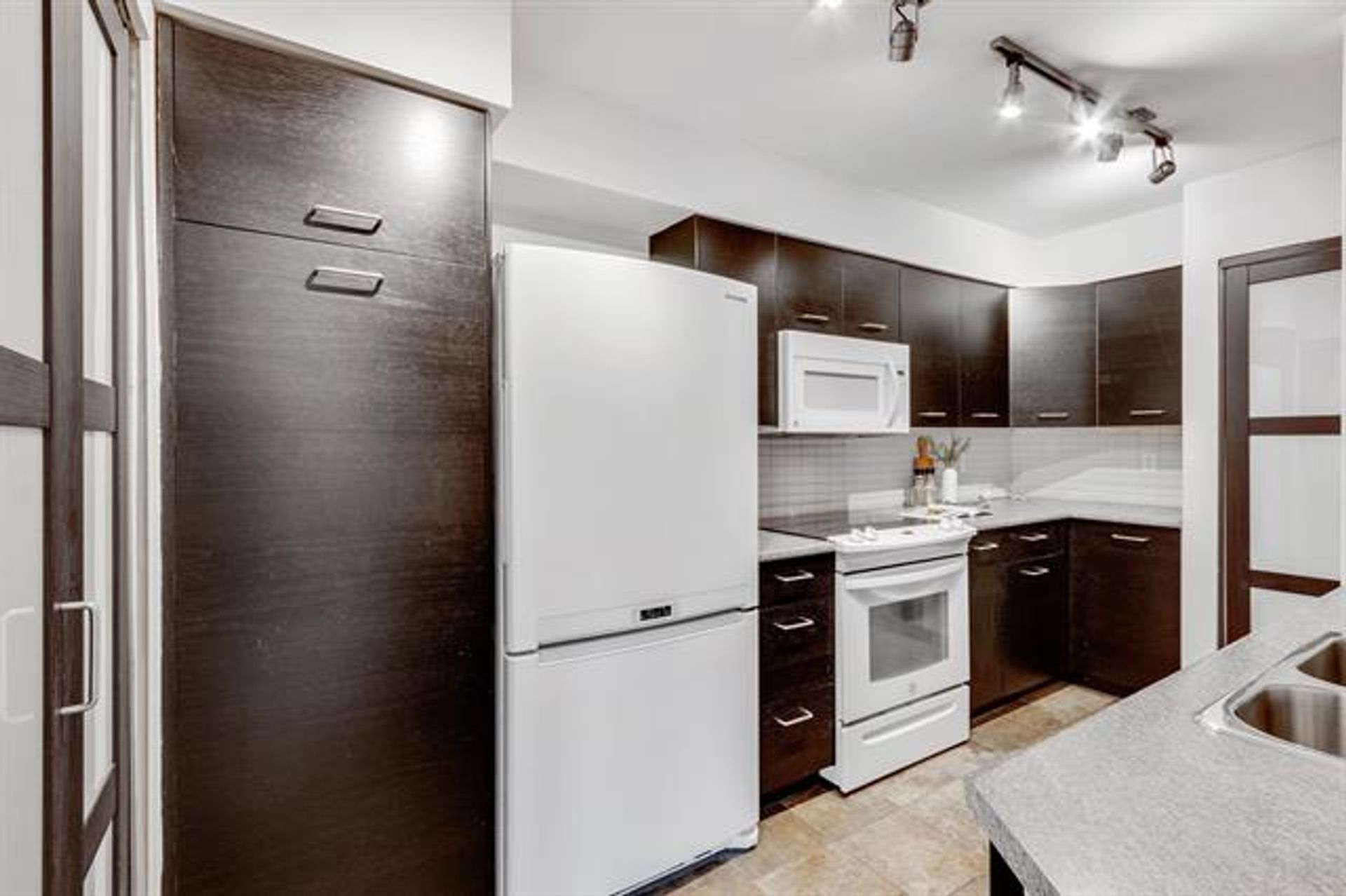 201 - 1050 Broughton Street, West End VW, Vancouver West - 262694378-9