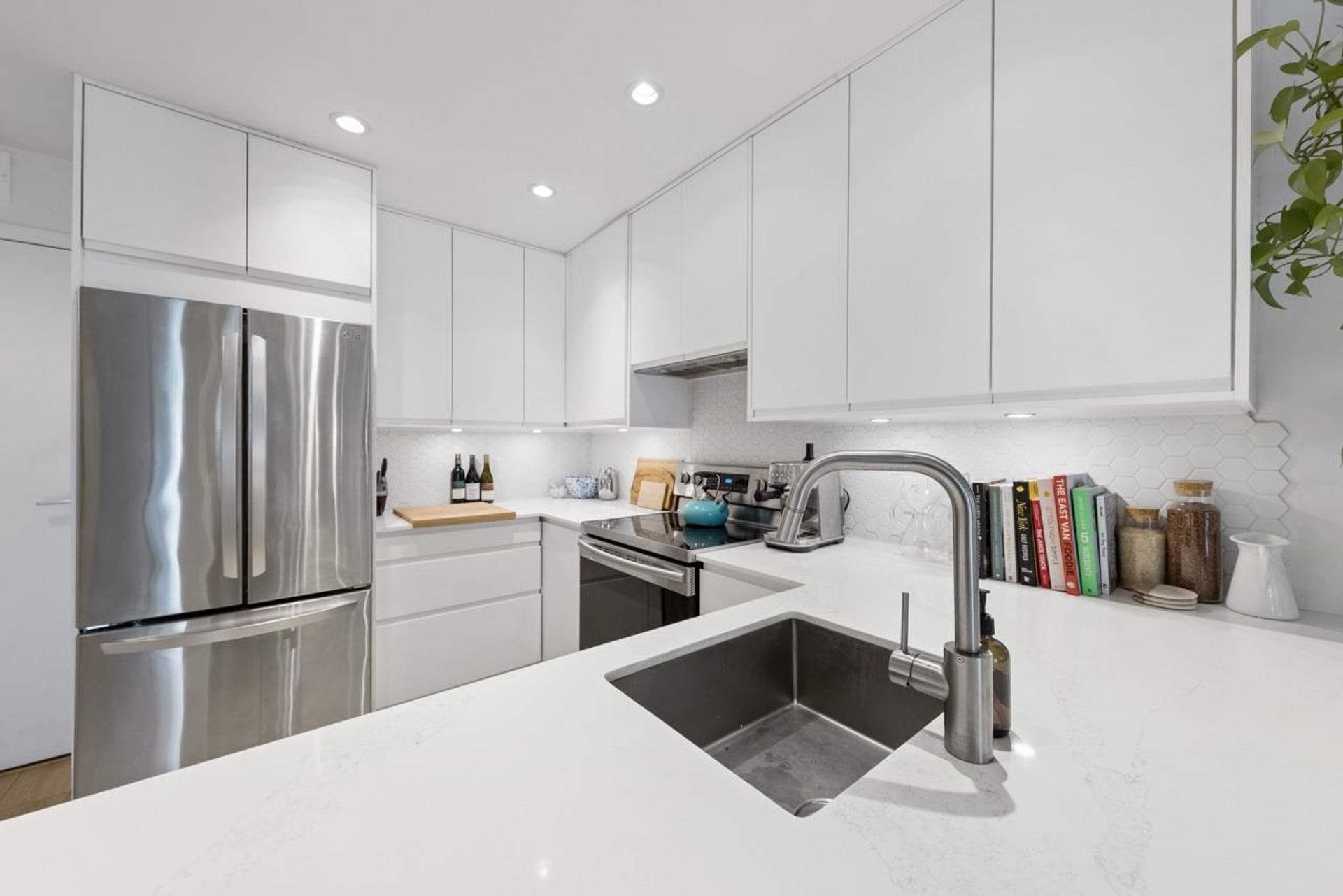 206 - 555 E 8th Avenue, Mount Pleasant VE, Vancouver East - 262704894-4