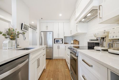 307 - 1465 Comox Street, West End VW, Vancouver West - 1465-comox-street-west-end-vw-vancouver-west-10