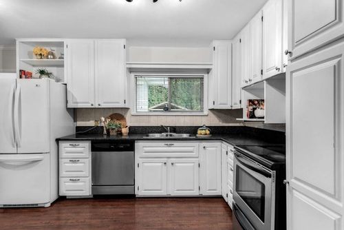 20865 Camwood Avenue, Southwest Maple Ridge, Maple Ridge - 20865-camwood-avenue-southwest-maple-ridge-maple-ridge-06