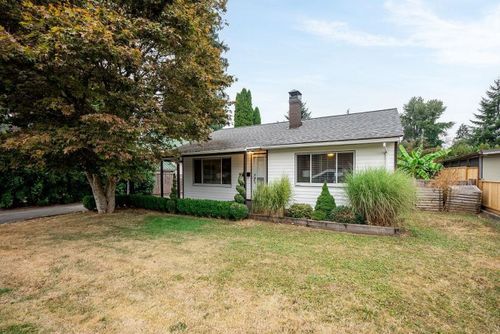 20865 Camwood Avenue, Southwest Maple Ridge, Maple Ridge - 20865-camwood-avenue-southwest-maple-ridge-maple-ridge-17 thumbnail 20865 Camwood Avenue, Southwest Maple Ridge, Maple Ridge - 20865-camwood-avenue-southwest-maple-ridge-maple-ridge-17