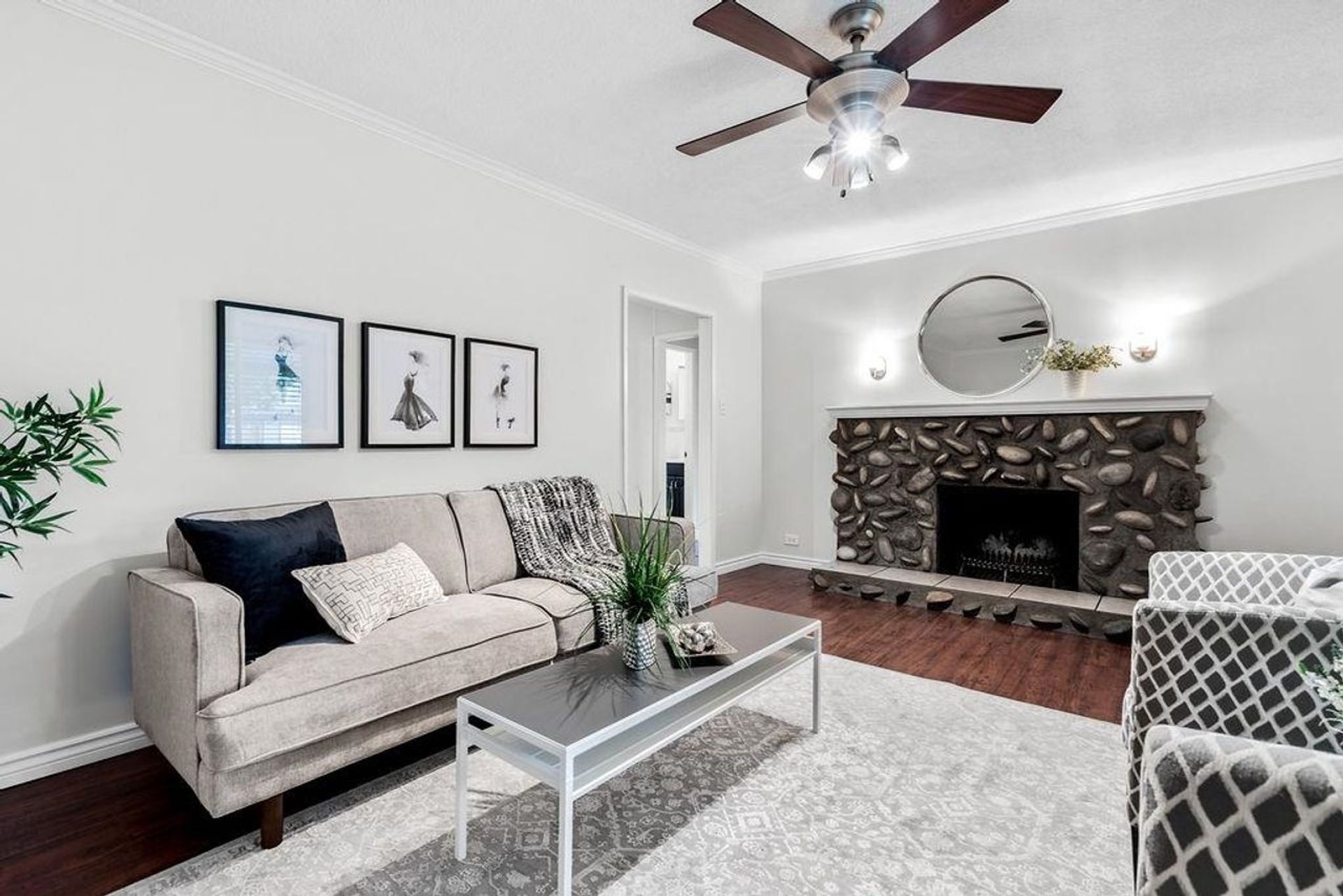 20865 Camwood Avenue, Southwest Maple Ridge, Maple Ridge - 20865-camwood-avenue-southwest-maple-ridge-maple-ridge-03 20865 Camwood Avenue, Southwest Maple Ridge, Maple Ridge - 20865-camwood-avenue-southwest-maple-ridge-maple-ridge-03