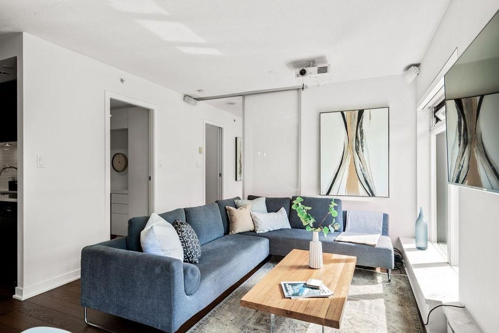 404 - 1055 Homer Street, Yaletown, Vancouver West - 1055-homer-street-yaletown-vancouver-west-05 404 - 1055 Homer Street, Yaletown, Vancouver West - 1055-homer-street-yaletown-vancouver-west-05