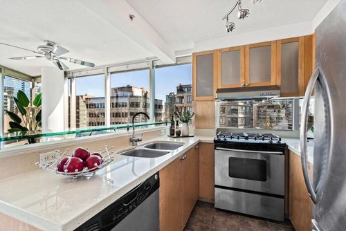 1202 - 1003 Burnaby Street, West End VW, Vancouver West - 1003-burnaby-street-west-end-vw-vancouver-west-07 thumbnail 1202 - 1003 Burnaby Street, West End VW, Vancouver West - 1003-burnaby-street-west-end-vw-vancouver-west-07