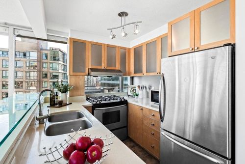 1202 - 1003 Burnaby Street, West End VW, Vancouver West - 1003-burnaby-street-west-end-vw-vancouver-west-08 thumbnail 1202 - 1003 Burnaby Street, West End VW, Vancouver West - 1003-burnaby-street-west-end-vw-vancouver-west-08