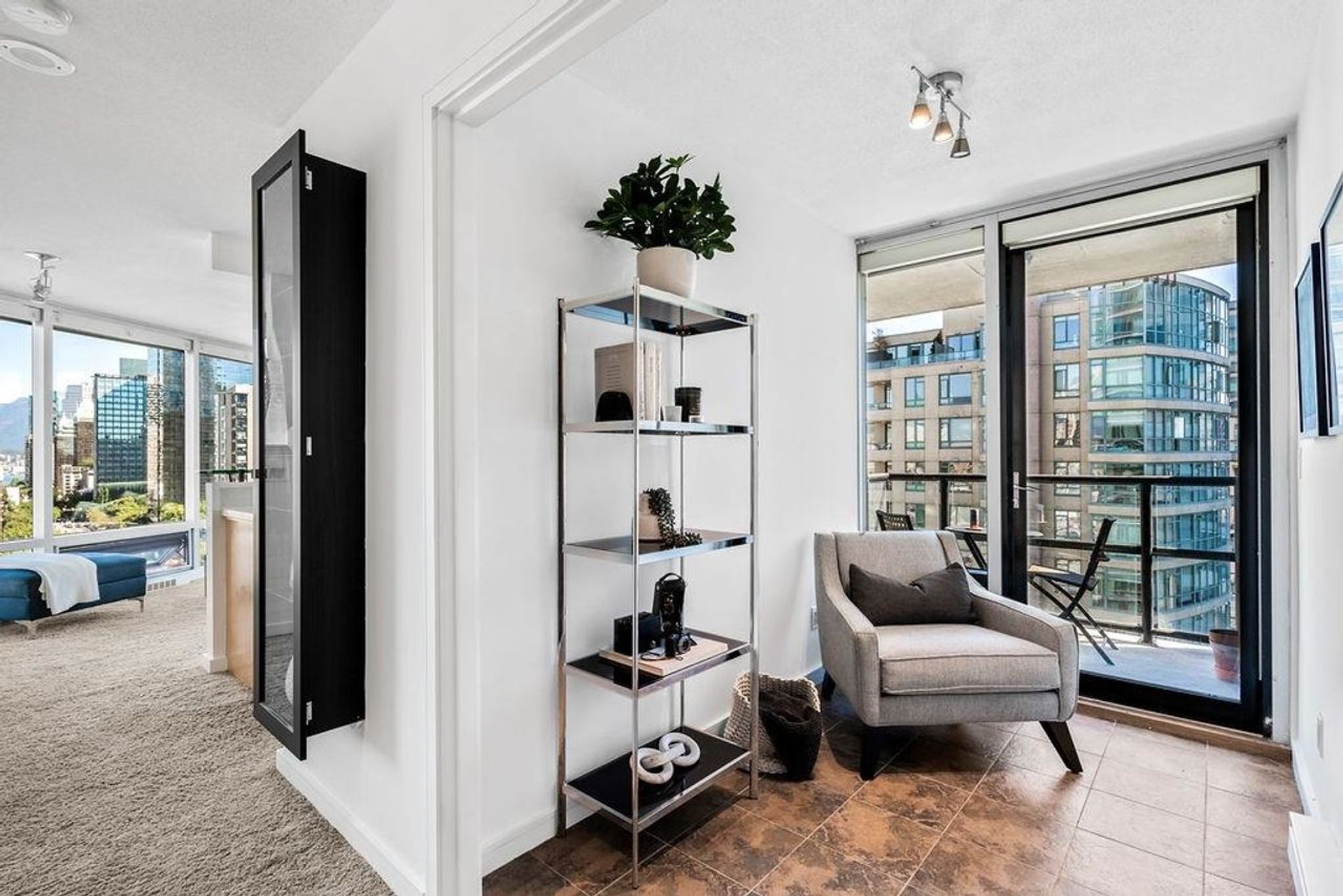 1202 - 1003 Burnaby Street, West End VW, Vancouver West - 1003-burnaby-street-west-end-vw-vancouver-west-17 1202 - 1003 Burnaby Street, West End VW, Vancouver West - 1003-burnaby-street-west-end-vw-vancouver-west-17