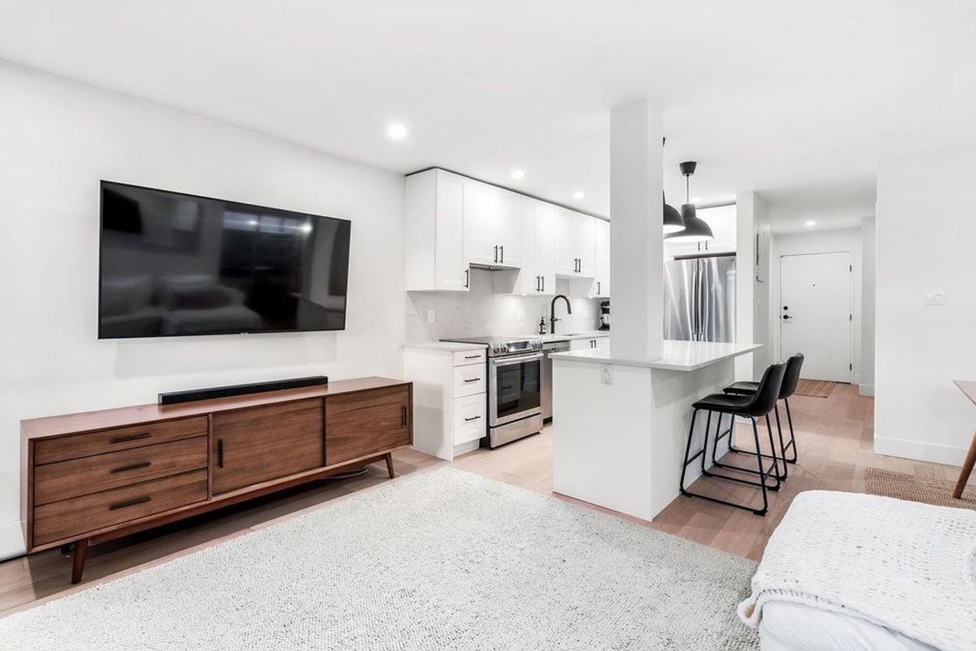 103 - 1260 W 10th Avenue, Fairview VW, Vancouver West - 1260-w-10th-avenue-fairview-vw-vancouver-west-07 103 - 1260 W 10th Avenue, Fairview VW, Vancouver West - 1260-w-10th-avenue-fairview-vw-vancouver-west-07