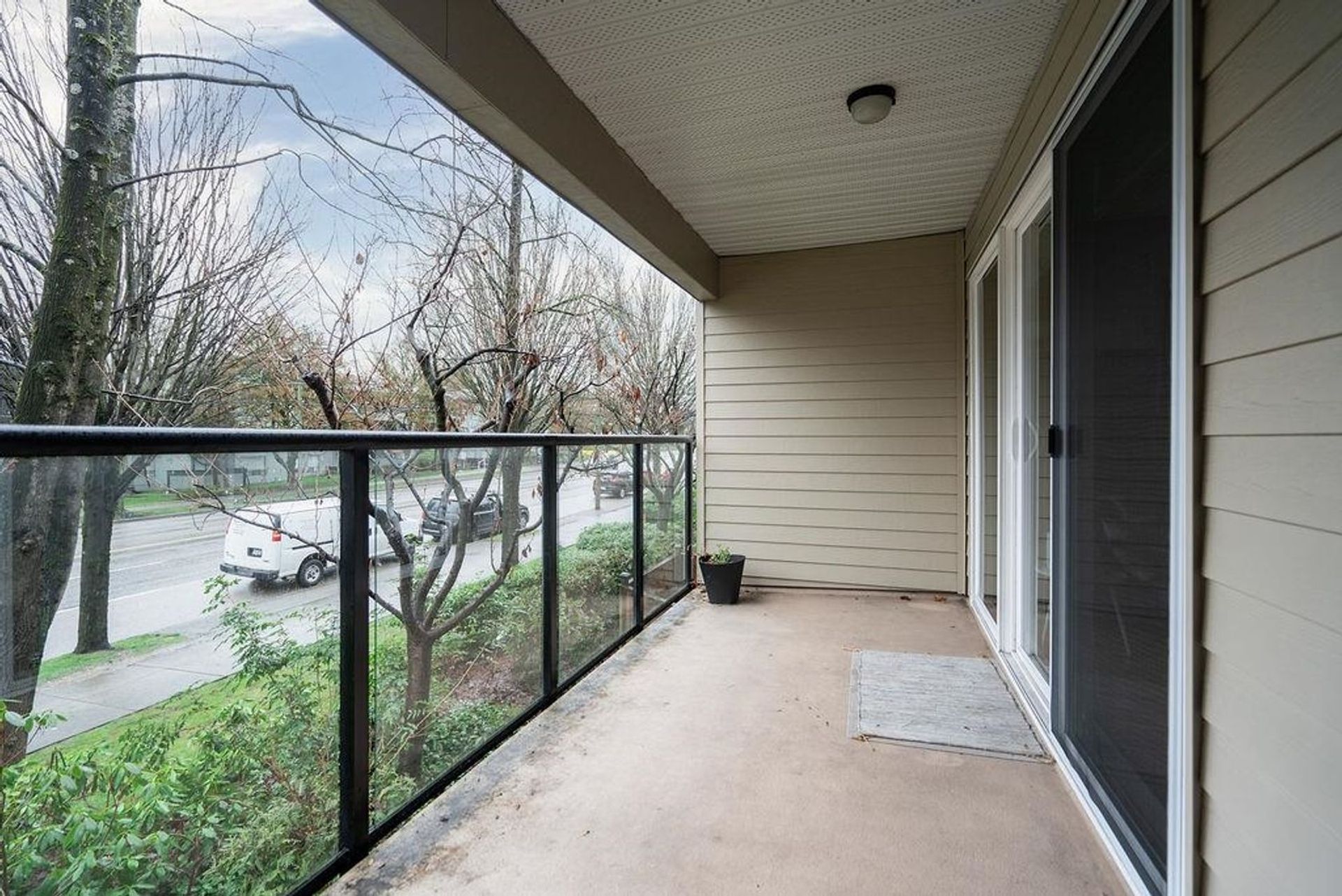 213 - 1440 E Broadway, Grandview Woodland, Vancouver East - 1440-e-broadway-grandview-woodland-vancouver-east-20