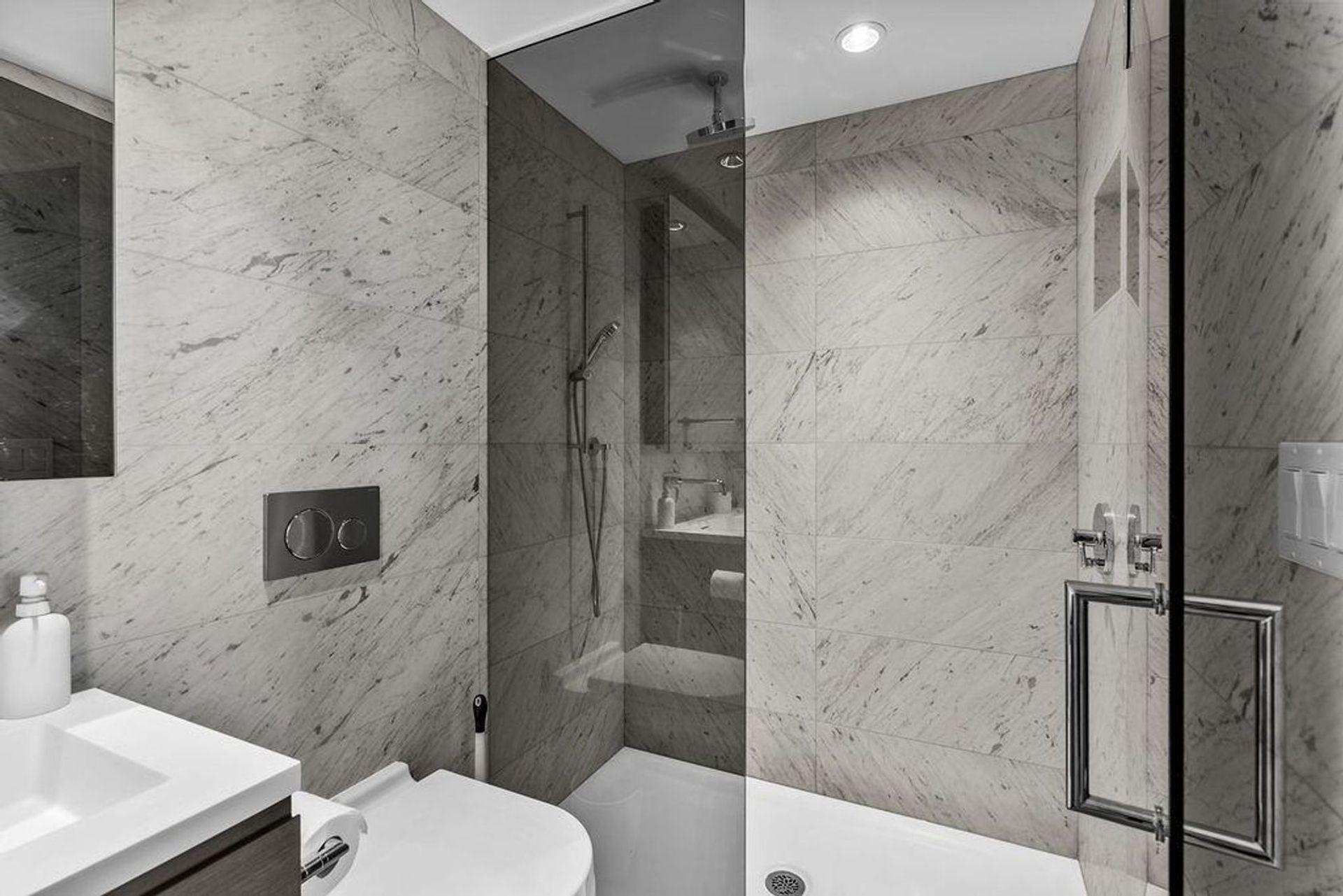 3501 - 1289 Hornby Street, Downtown VW, Vancouver West - 1289-hornby-street-downtown-vw-vancouver-west-14 3501 - 1289 Hornby Street, Downtown VW, Vancouver West - 1289-hornby-street-downtown-vw-vancouver-west-14