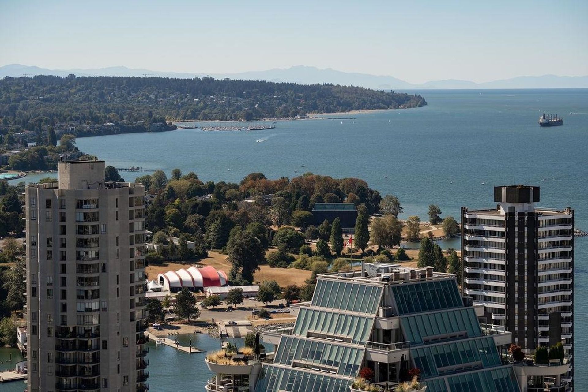 3501 - 1289 Hornby Street, Downtown VW, Vancouver West - 1289-hornby-street-downtown-vw-vancouver-west-23 3501 - 1289 Hornby Street, Downtown VW, Vancouver West - 1289-hornby-street-downtown-vw-vancouver-west-23