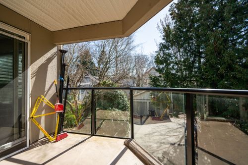 202 - 1440 E Broadway, Grandview Woodland, Vancouver East - 1440ebroadway-12 thumbnail 202 - 1440 E Broadway, Grandview Woodland, Vancouver East - 1440ebroadway-12