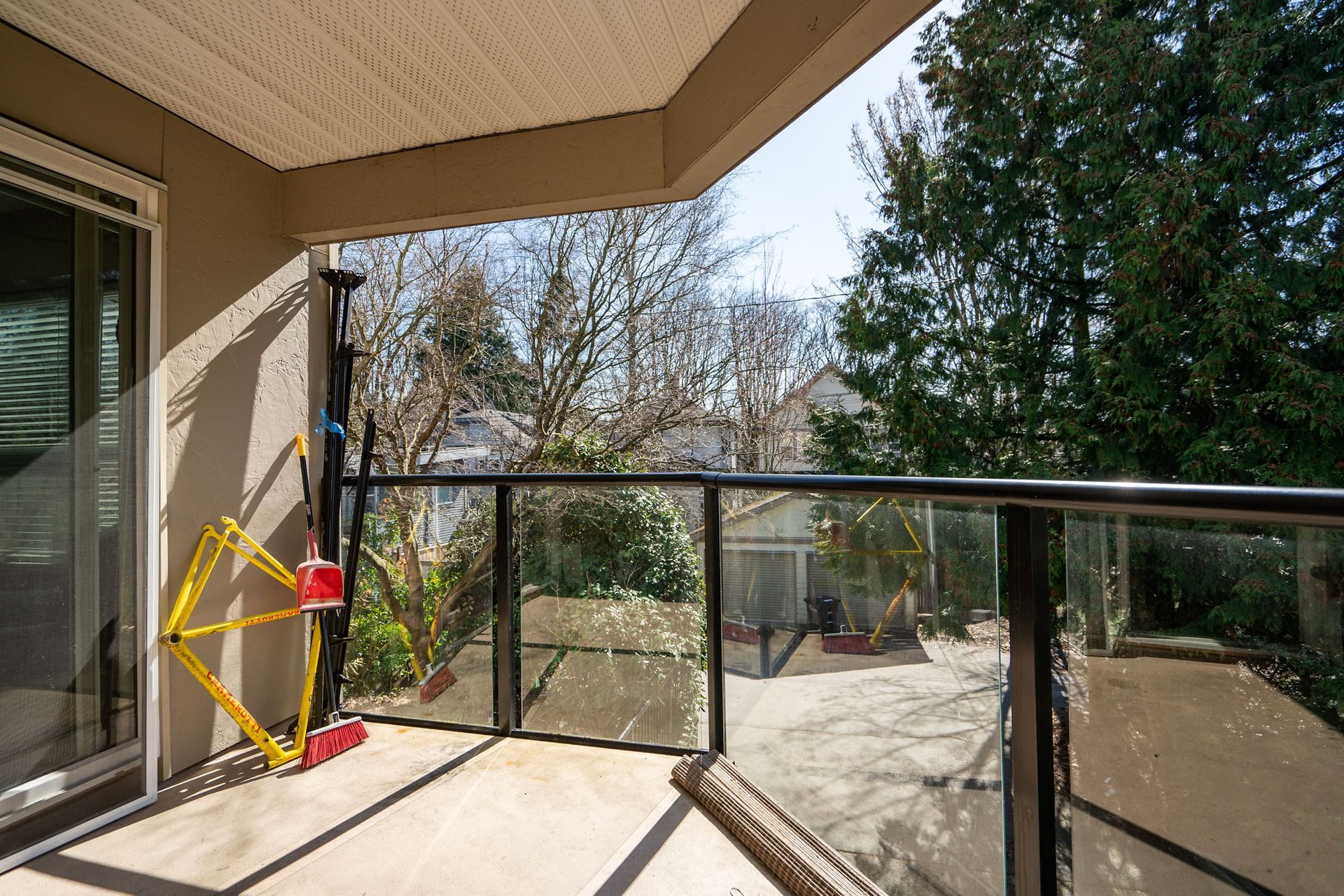 202 - 1440 E Broadway, Grandview Woodland, Vancouver East - 1440ebroadway-12 202 - 1440 E Broadway, Grandview Woodland, Vancouver East - 1440ebroadway-12