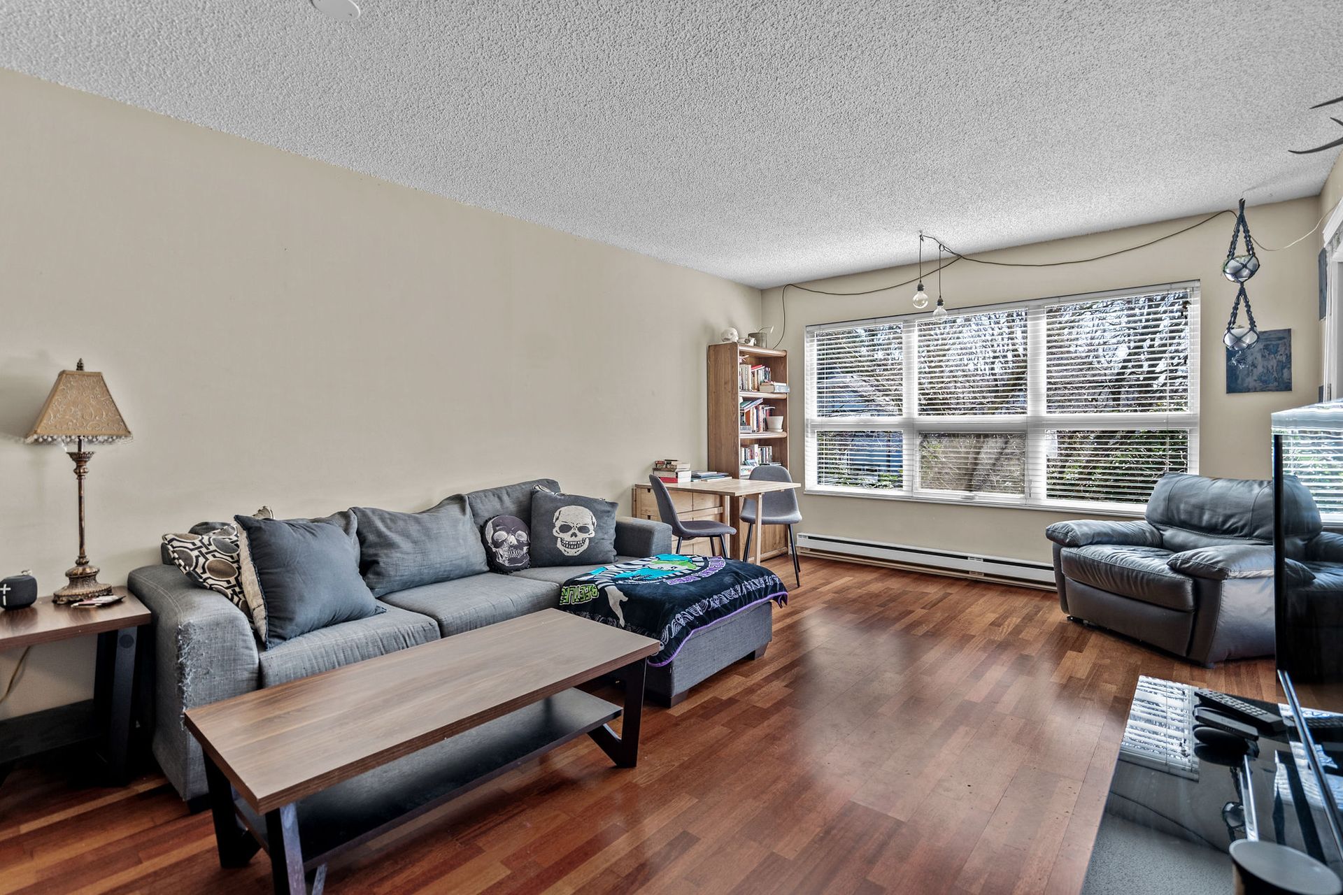 202 - 1440 E Broadway, Grandview Woodland, Vancouver East - 1440ebroadway-4 202 - 1440 E Broadway, Grandview Woodland, Vancouver East - 1440ebroadway-4