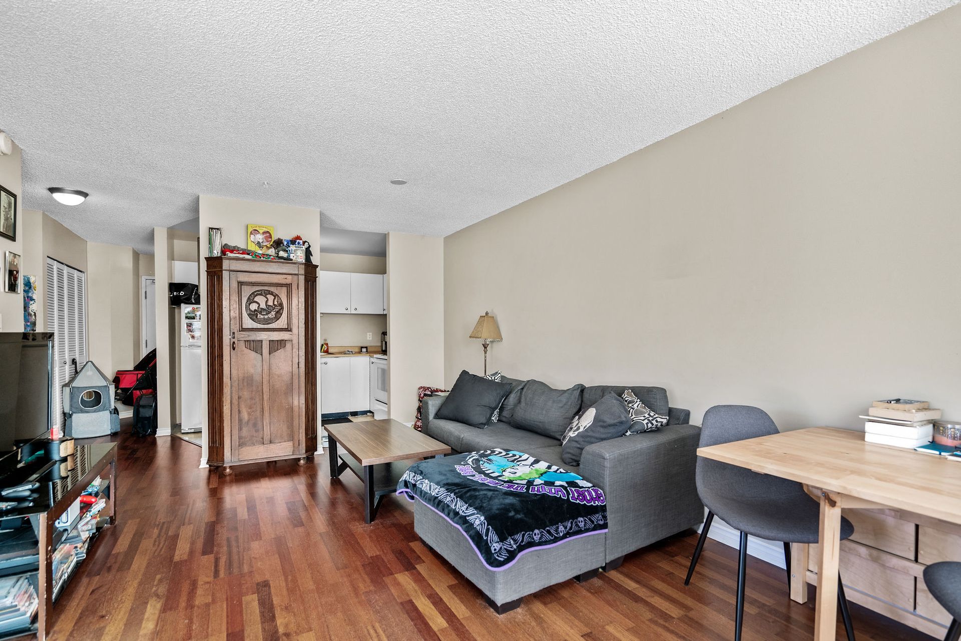 202 - 1440 E Broadway, Grandview Woodland, Vancouver East - 1440ebroadway-7 202 - 1440 E Broadway, Grandview Woodland, Vancouver East - 1440ebroadway-7