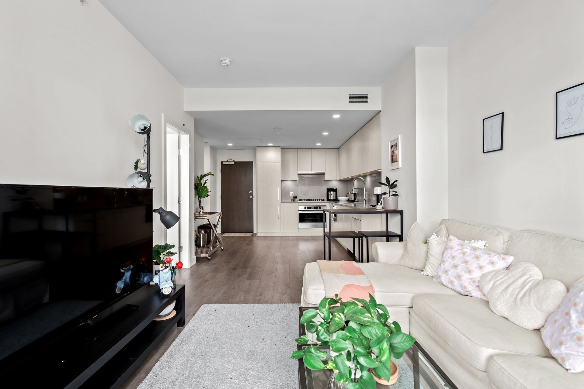 406 - 4465 Juneau Street, Brentwood Park, Burnaby North - 4465juneaust-16 406 - 4465 Juneau Street, Brentwood Park, Burnaby North - 4465juneaust-16