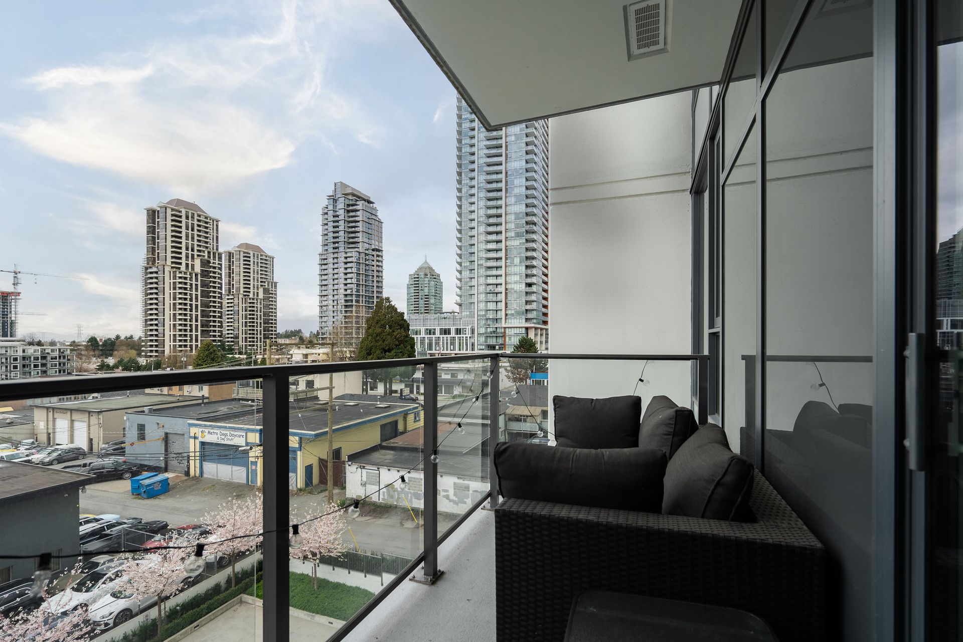 406 - 4465 Juneau Street, Brentwood Park, Burnaby North - 4465juneaust-17 406 - 4465 Juneau Street, Brentwood Park, Burnaby North - 4465juneaust-17