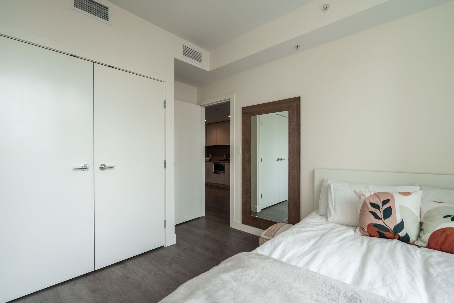 406 - 4465 Juneau Street, Brentwood Park, Burnaby North - 4465juneaust-25 406 - 4465 Juneau Street, Brentwood Park, Burnaby North - 4465juneaust-25