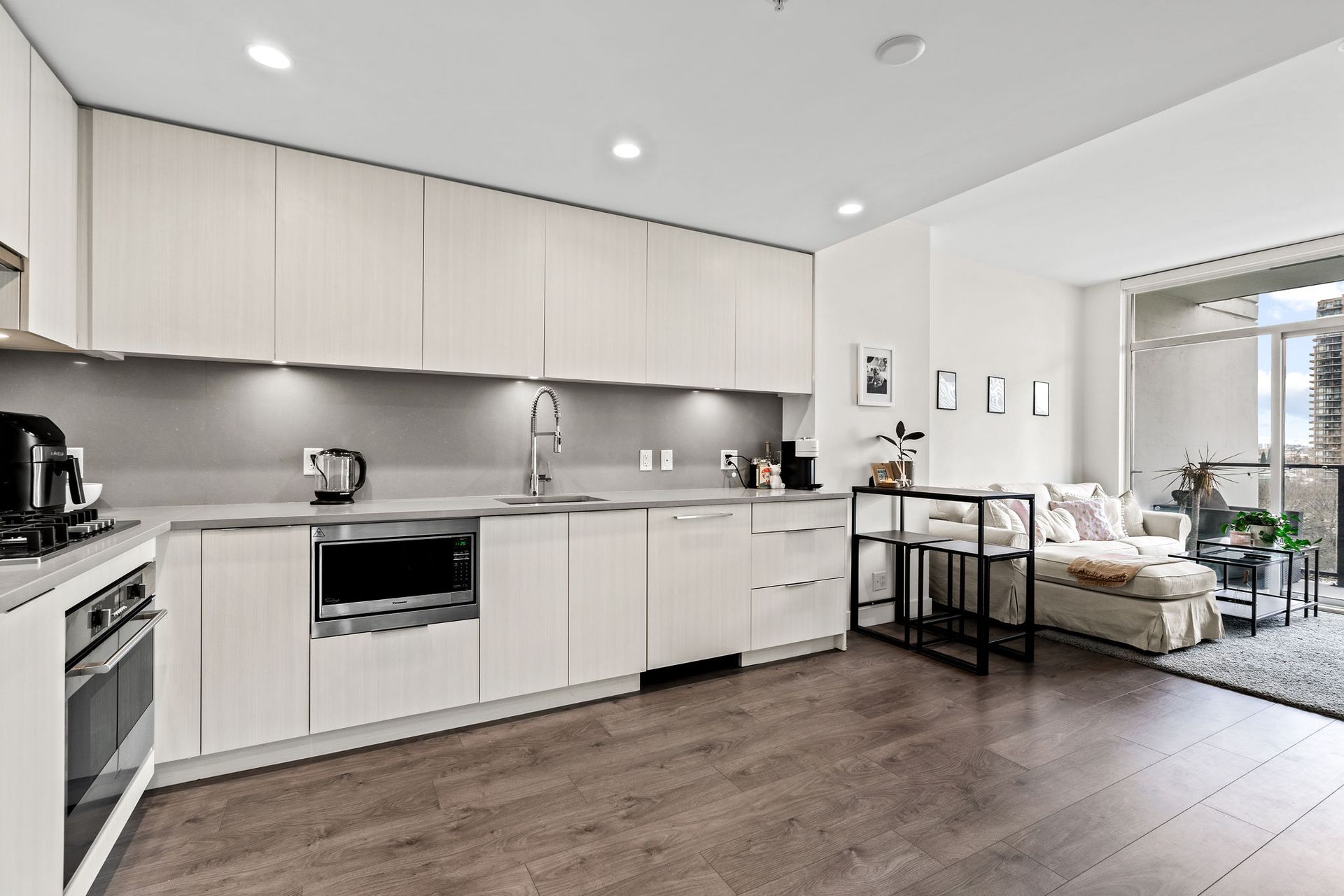 406 - 4465 Juneau Street, Brentwood Park, Burnaby North - 4465juneaust-4 406 - 4465 Juneau Street, Brentwood Park, Burnaby North - 4465juneaust-4