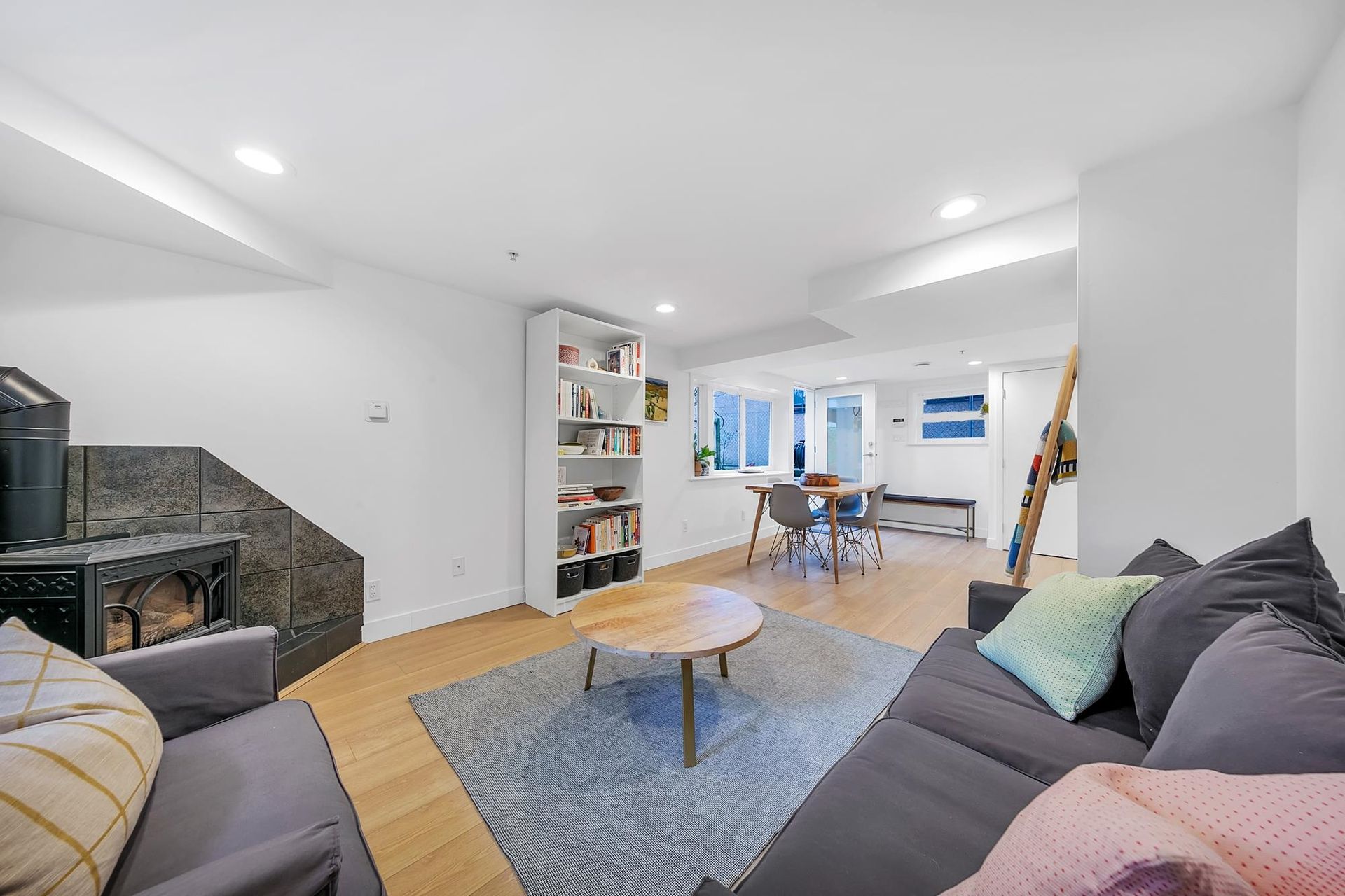 2050 Adanac Street, Hastings, Vancouver East - 262787971-22
