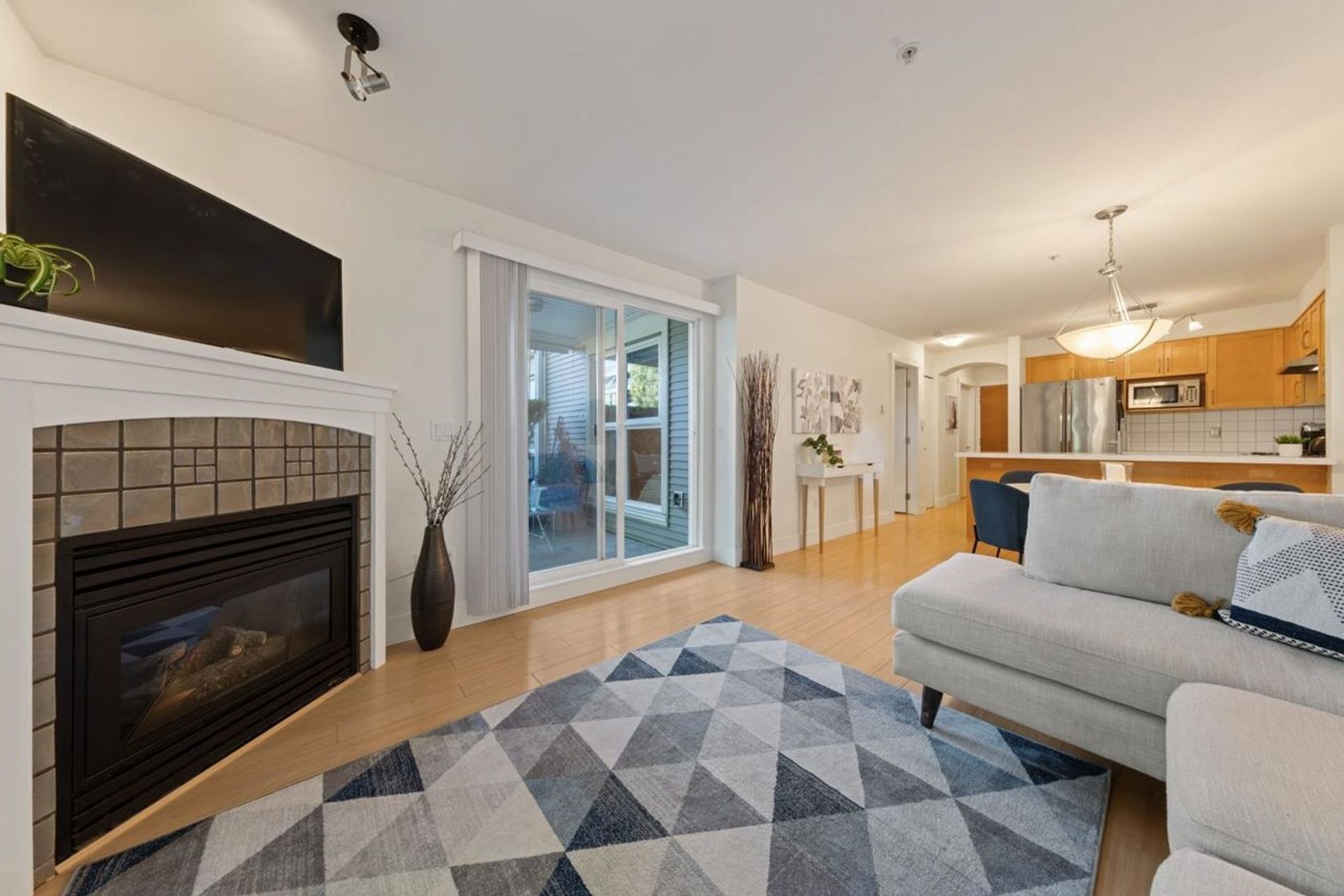 104 - 1858 W 5th Avenue, Kitsilano, Vancouver West - 1858-w-5th-avenue-kitsilano-vancouver-west-10 104 - 1858 W 5th Avenue, Kitsilano, Vancouver West - 1858-w-5th-avenue-kitsilano-vancouver-west-10