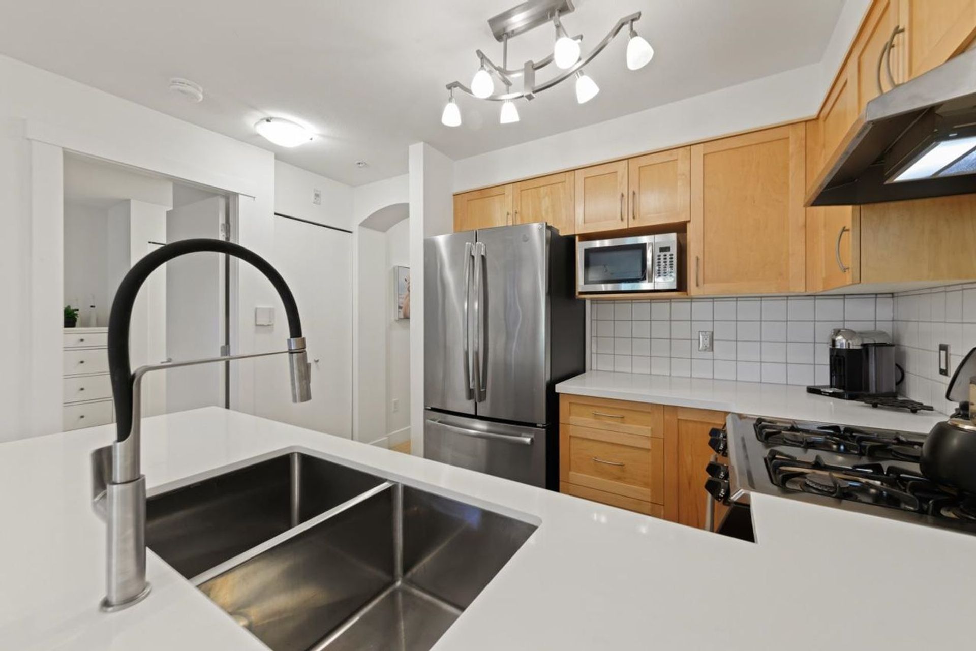 104 - 1858 W 5th Avenue, Kitsilano, Vancouver West - 1858-w-5th-avenue-kitsilano-vancouver-west-14 104 - 1858 W 5th Avenue, Kitsilano, Vancouver West - 1858-w-5th-avenue-kitsilano-vancouver-west-14