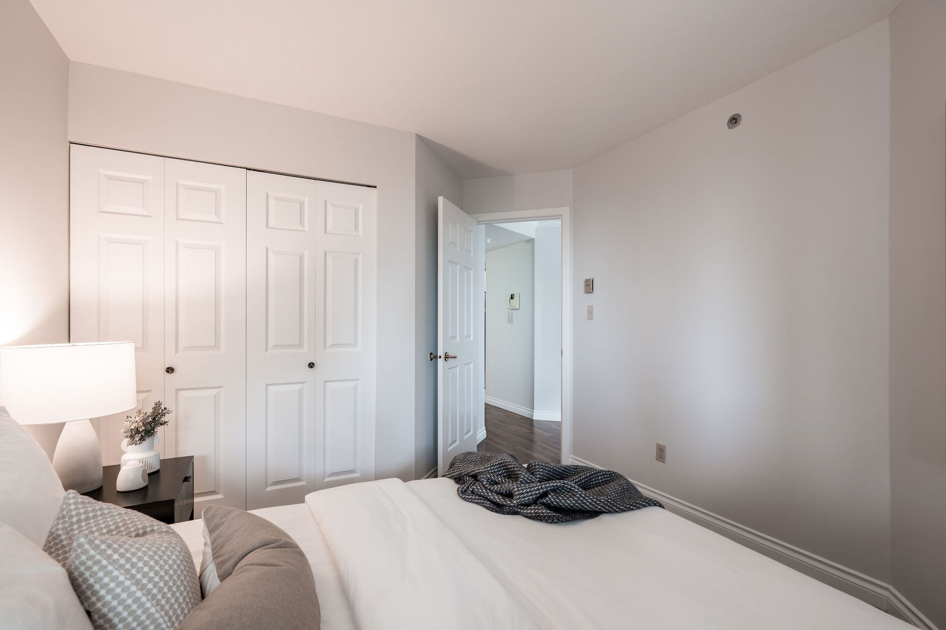 411 - 2201 Pine Street, Fairview VW, Vancouver West - 2201pinest-32 411 - 2201 Pine Street, Fairview VW, Vancouver West - 2201pinest-32