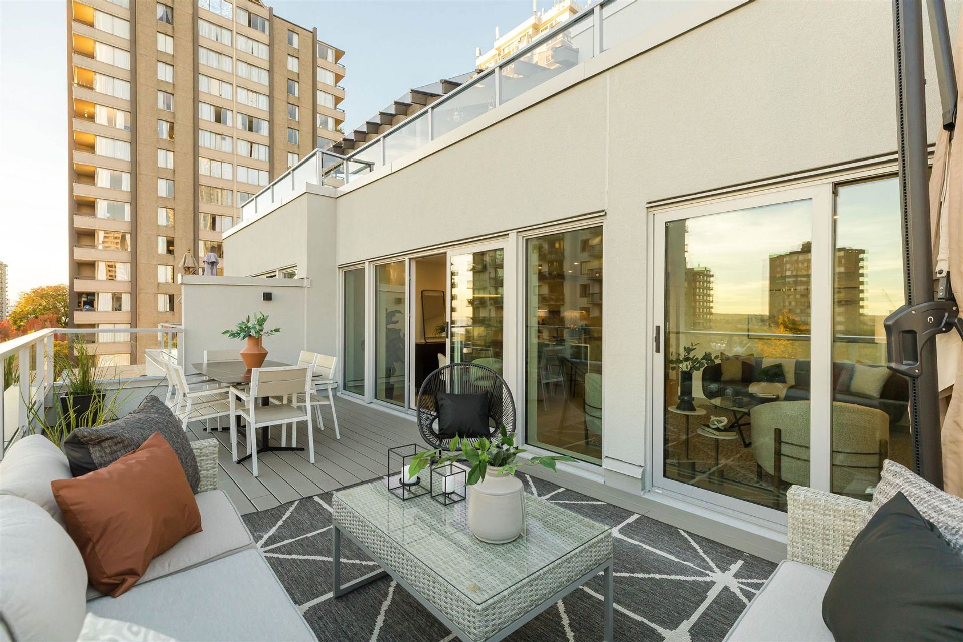 502 - 1133 Harwood Street, West End VW, Vancouver West - 1133-harwood-street-west-end-vw-vancouver-west-08 502 - 1133 Harwood Street, West End VW, Vancouver West - 1133-harwood-street-west-end-vw-vancouver-west-08