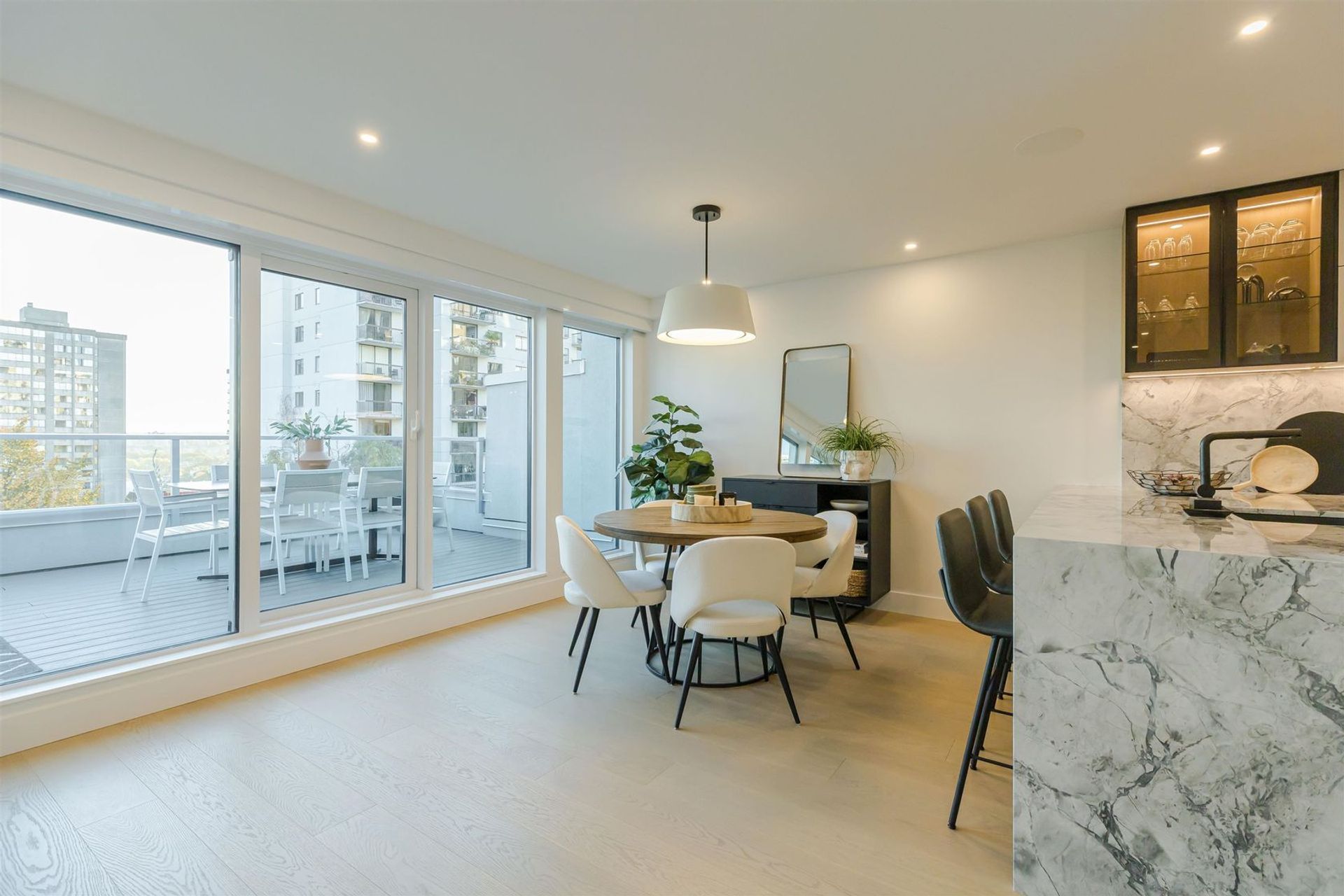 502 - 1133 Harwood Street, West End VW, Vancouver West - 1133-harwood-street-west-end-vw-vancouver-west-16 502 - 1133 Harwood Street, West End VW, Vancouver West - 1133-harwood-street-west-end-vw-vancouver-west-16