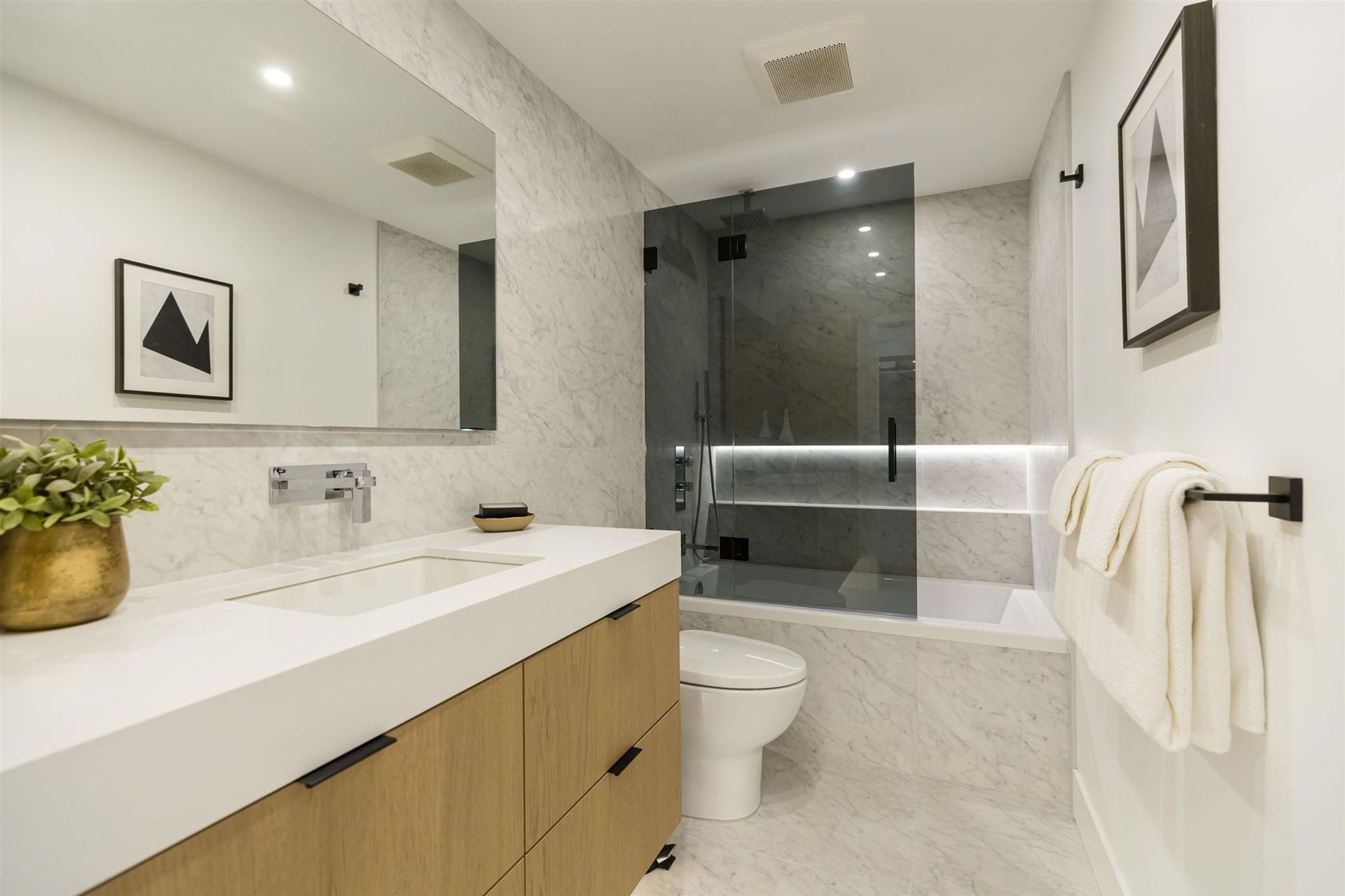 502 - 1133 Harwood Street, West End VW, Vancouver West - 1133-harwood-street-west-end-vw-vancouver-west-31 502 - 1133 Harwood Street, West End VW, Vancouver West - 1133-harwood-street-west-end-vw-vancouver-west-31