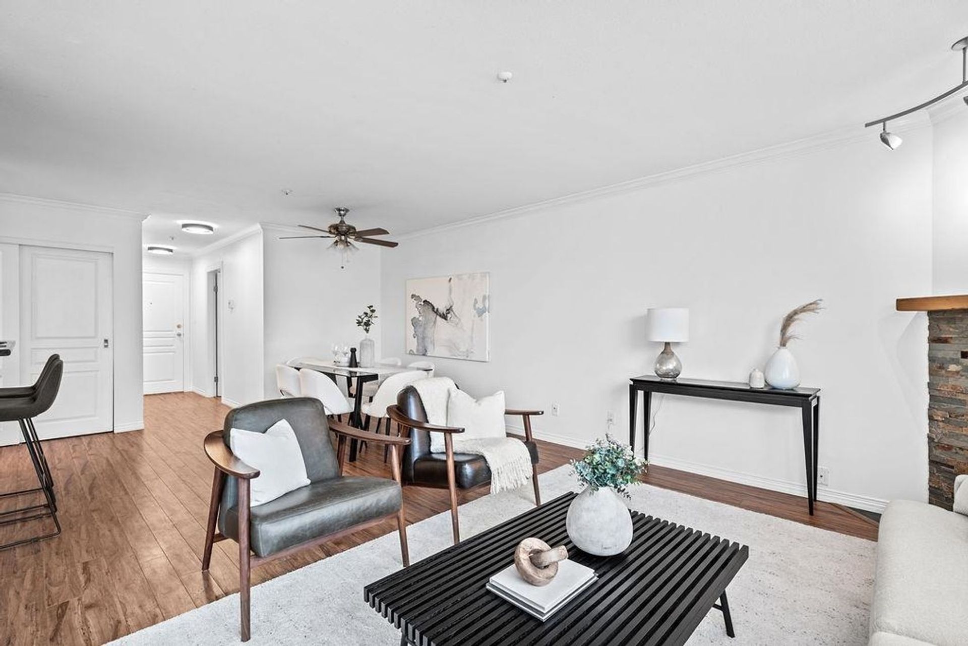 212 - 8450 Jellicoe Street, South Marine, Vancouver East - 8450-jellicoe-street-south-marine-vancouver-east-09 212 - 8450 Jellicoe Street, South Marine, Vancouver East - 8450-jellicoe-street-south-marine-vancouver-east-09