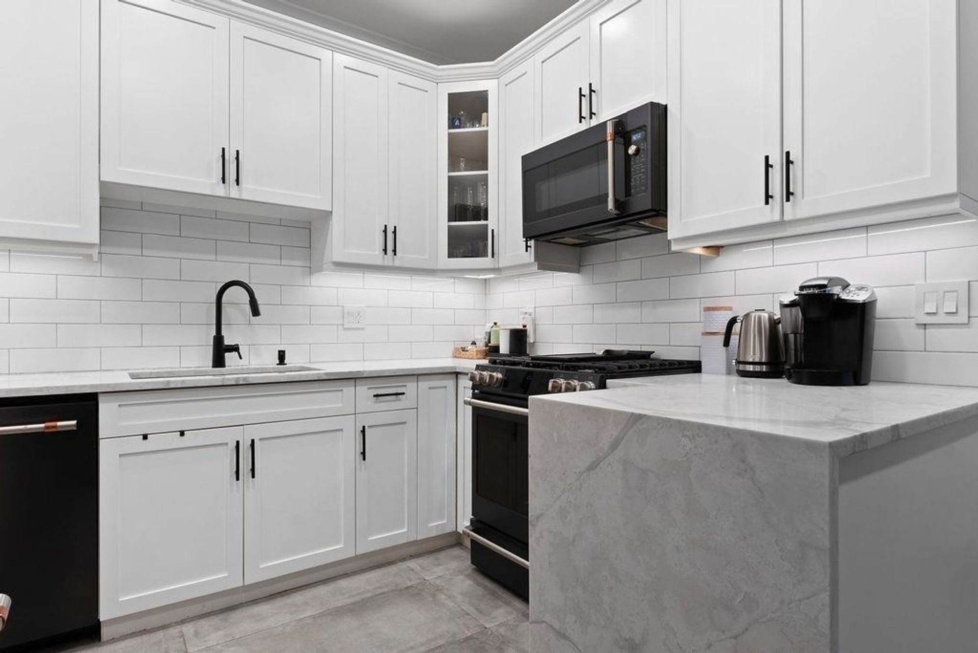 1795 Victoria Drive, Grandview Woodland, Vancouver East - 1795-victoria-drive-grandview-woodland-vancouver-east-06