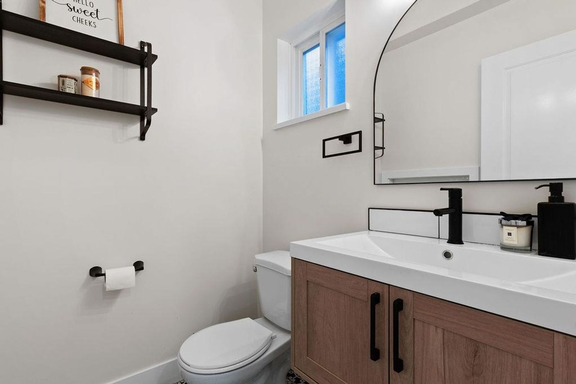 1795 Victoria Drive, Grandview Woodland, Vancouver East - 1795-victoria-drive-grandview-woodland-vancouver-east-11 1795 Victoria Drive, Grandview Woodland, Vancouver East - 1795-victoria-drive-grandview-woodland-vancouver-east-11