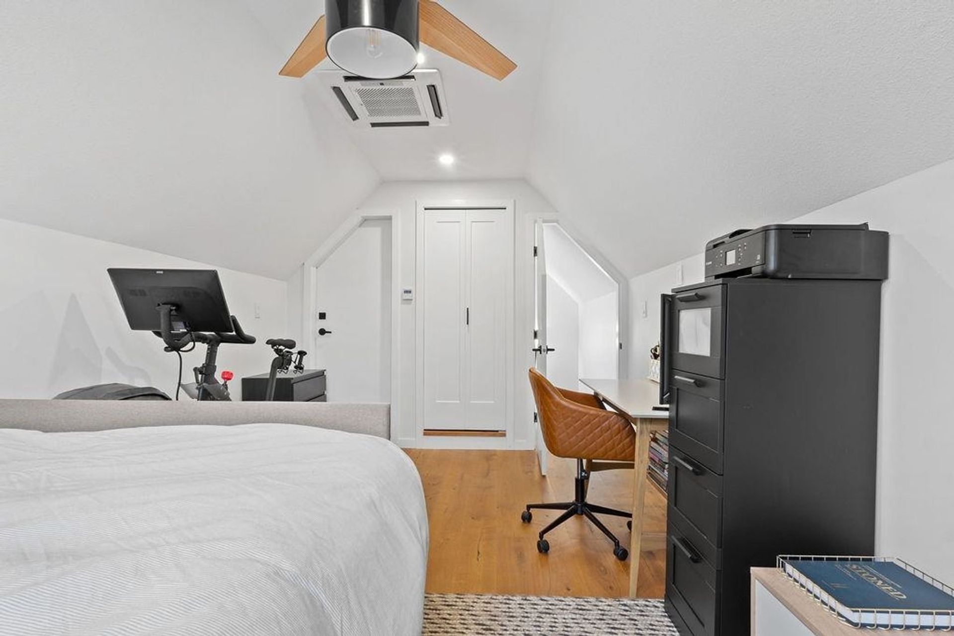 1795 Victoria Drive, Grandview Woodland, Vancouver East - 1795-victoria-drive-grandview-woodland-vancouver-east-20