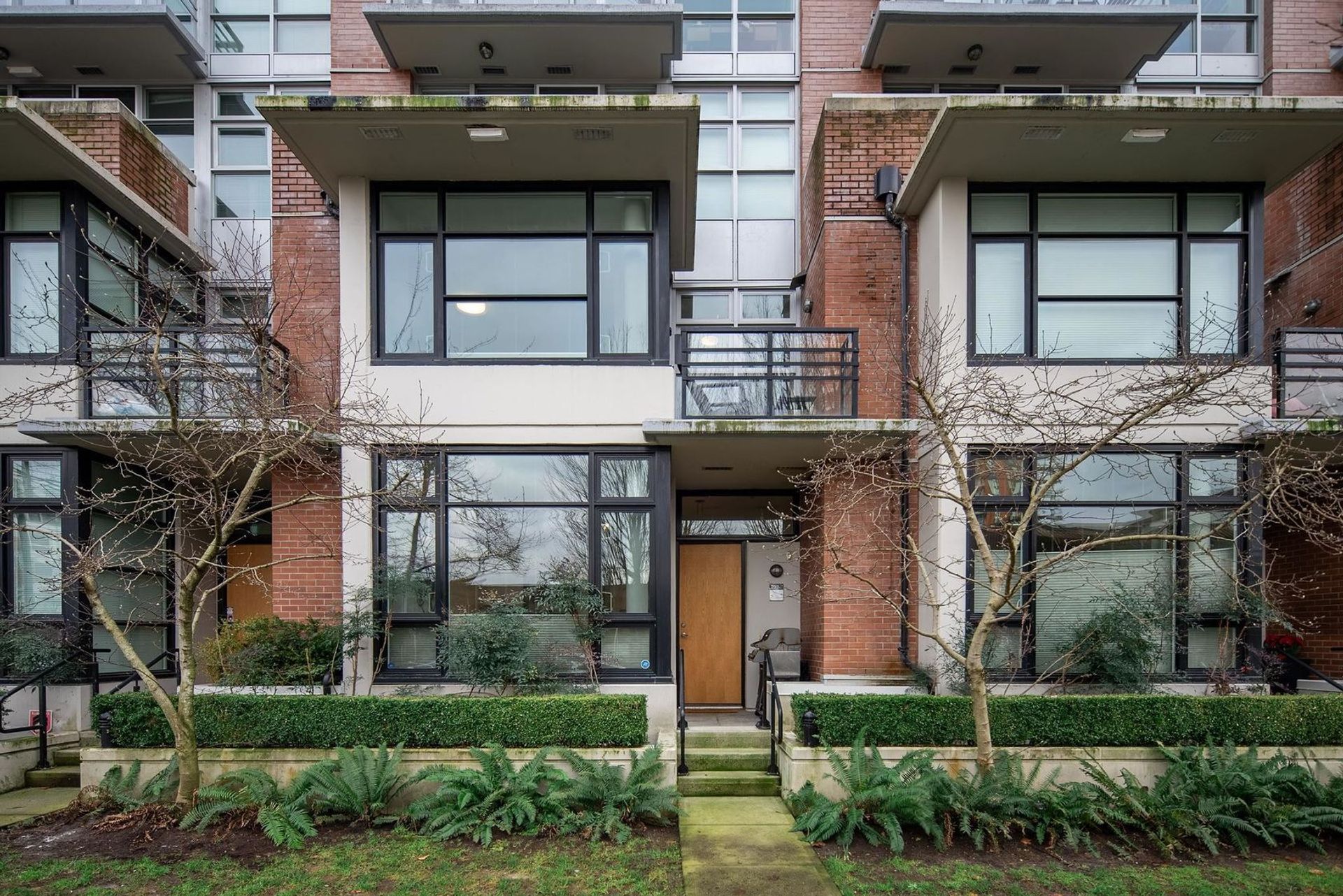 292 E 11th Avenue, Mount Pleasant VE, Vancouver East - 292-e-11th-avenue-mount-pleasant-ve-vancouver-east-29