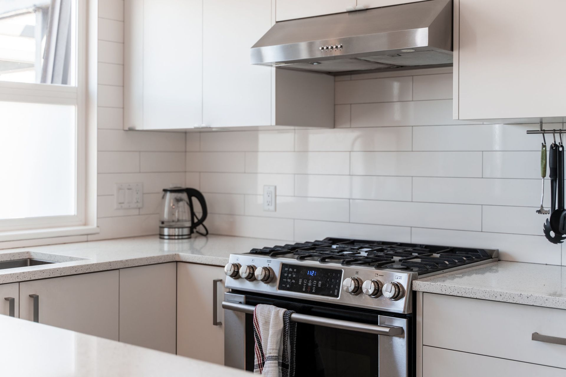 401 - 2071 W 42nd Avenue, Kerrisdale, Vancouver West - 2071w42ndave-24 401 - 2071 W 42nd Avenue, Kerrisdale, Vancouver West - 2071w42ndave-24