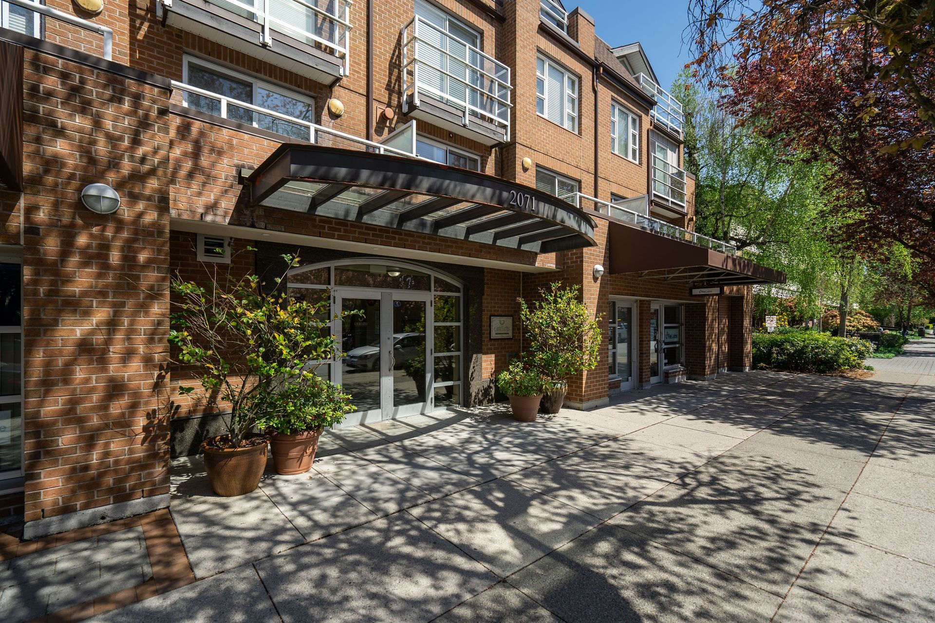 401 - 2071 W 42nd Avenue, Kerrisdale, Vancouver West  by The Kate MacPhail Group 401 - 2071 W 42nd Avenue, Kerrisdale, Vancouver West