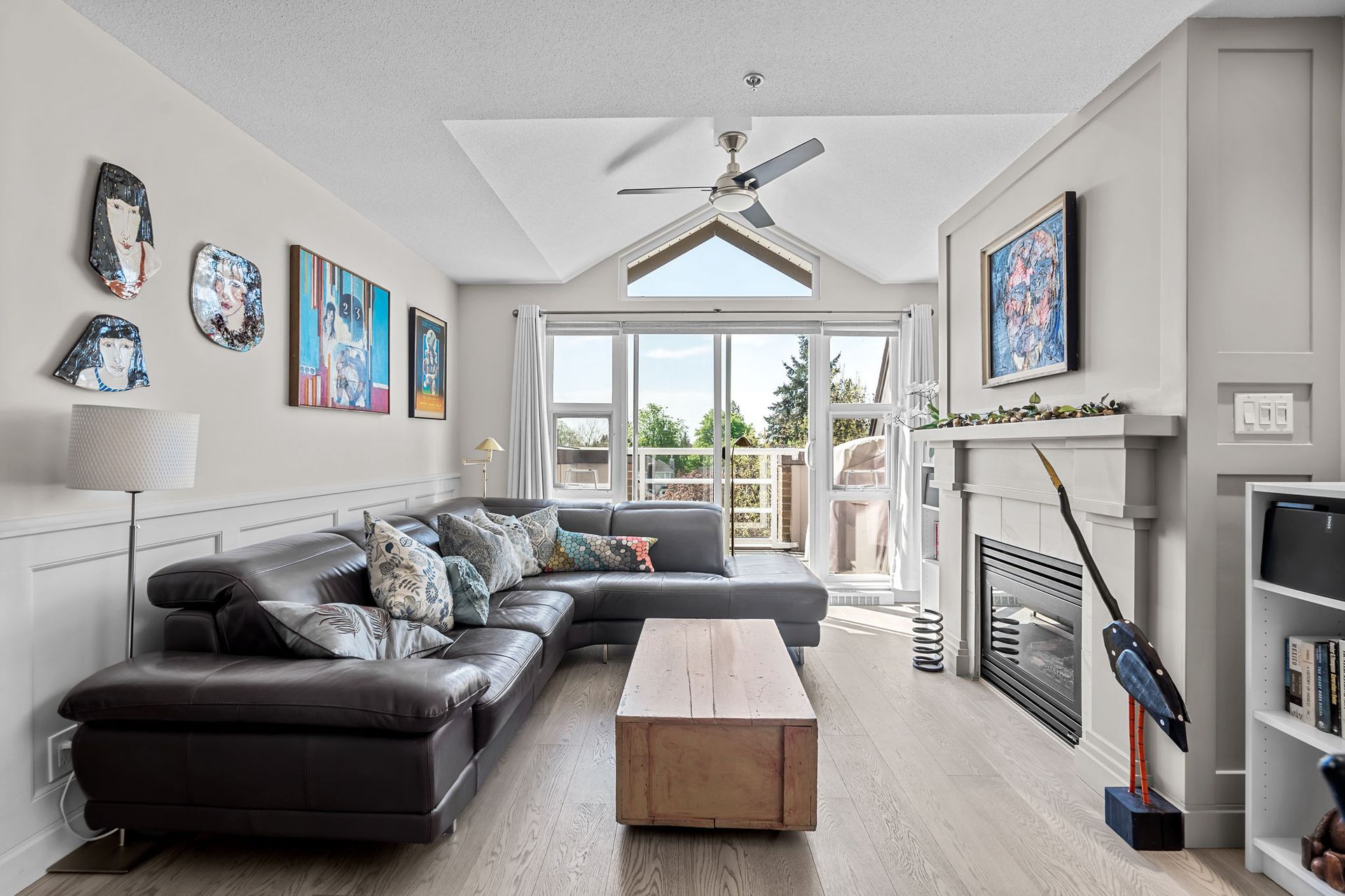 401 - 2071 W 42nd Avenue, Kerrisdale, Vancouver West - 2071w42ndave-7 401 - 2071 W 42nd Avenue, Kerrisdale, Vancouver West - 2071w42ndave-7