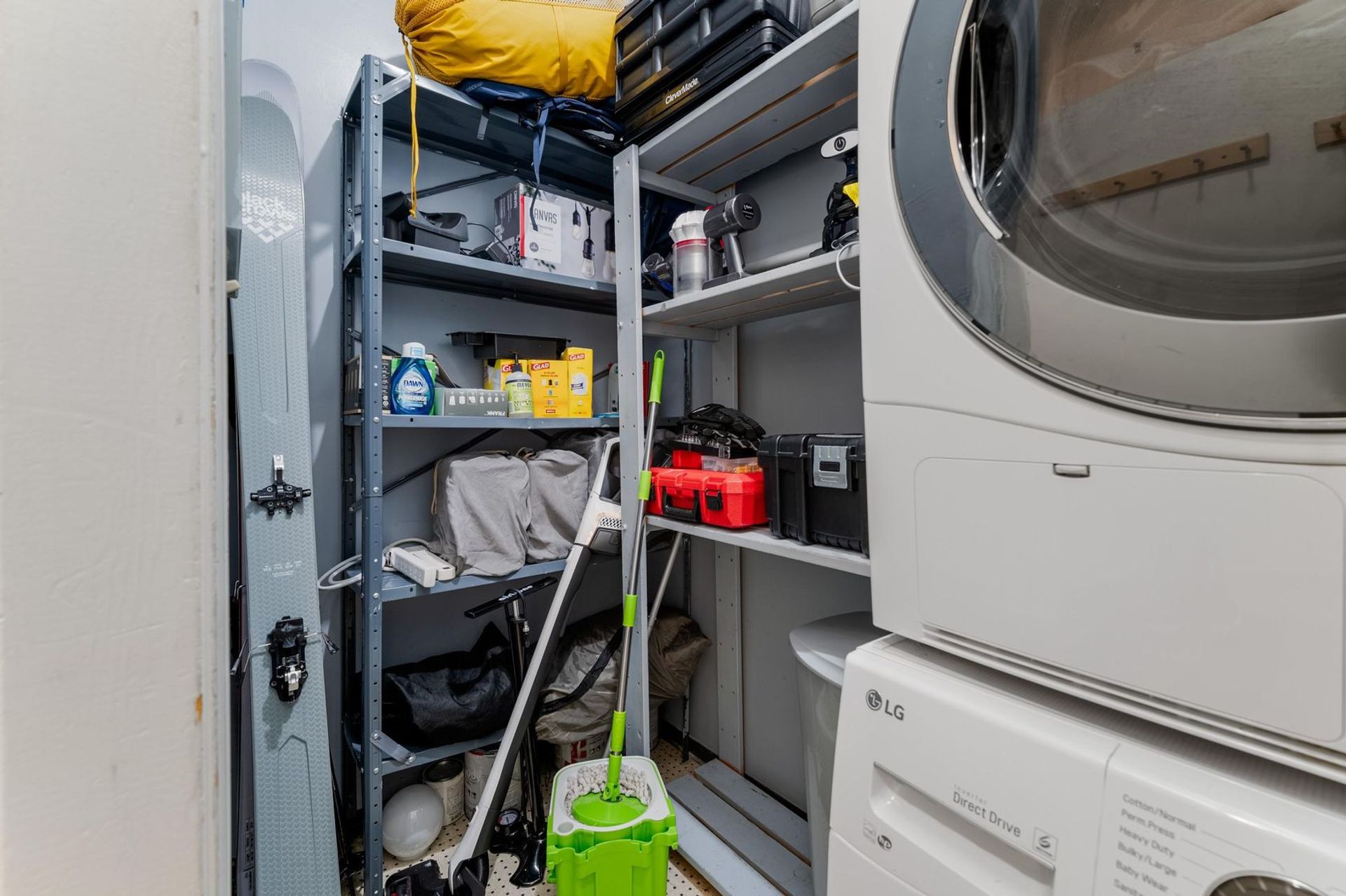 201 - 1924 Comox Street, West End VW, Vancouver West - 1924-comox-street-west-end-vw-vancouver-west-20 201 - 1924 Comox Street, West End VW, Vancouver West - 1924-comox-street-west-end-vw-vancouver-west-20