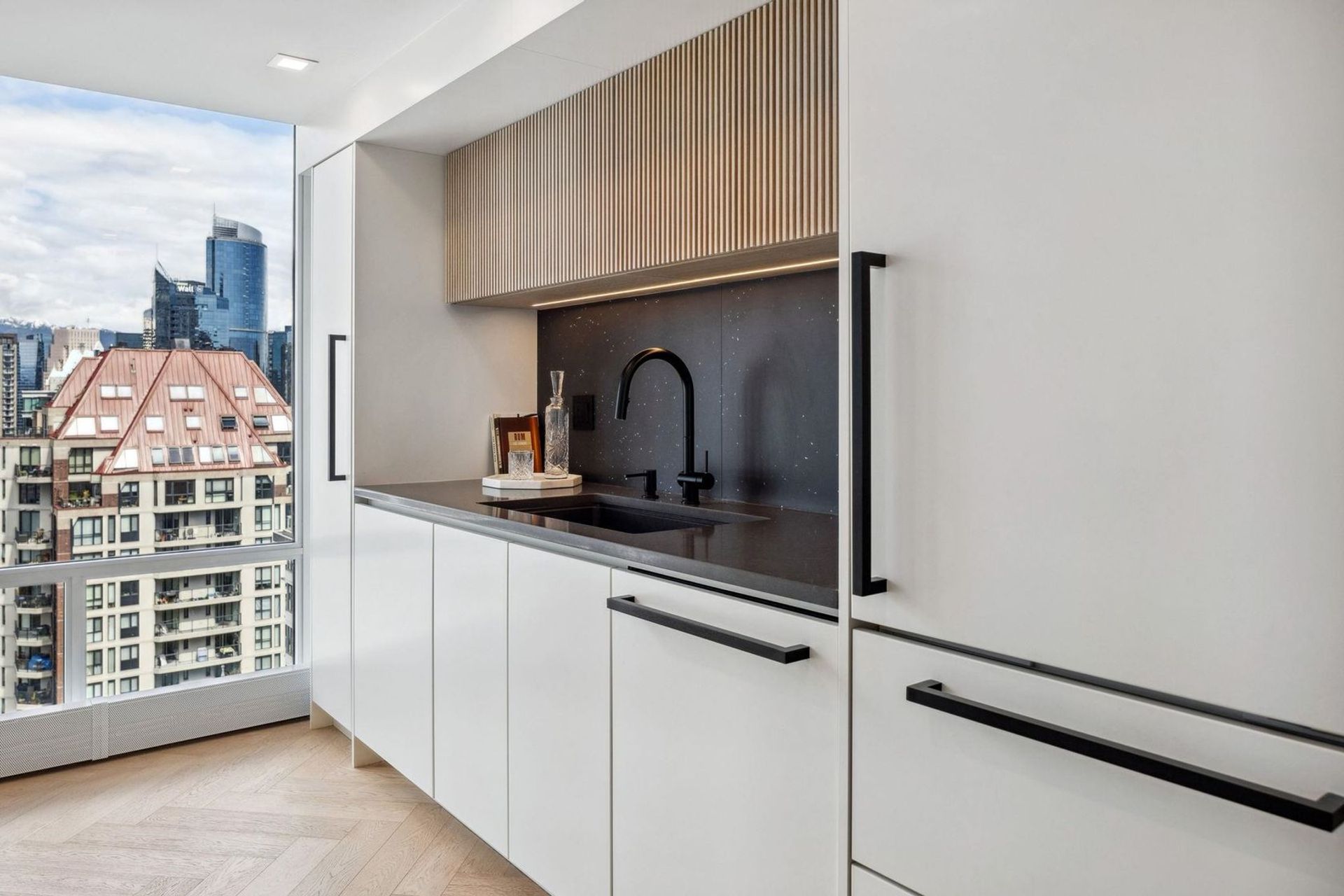 2303 - 1020 Harwood Street, West End VW, Vancouver West - 1020-harwood-street-west-end-vw-vancouver-west-12