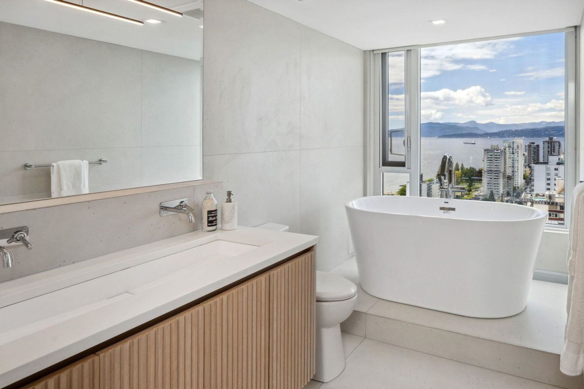 2303 - 1020 Harwood Street, West End VW, Vancouver West - 1020-harwood-street-west-end-vw-vancouver-west-17